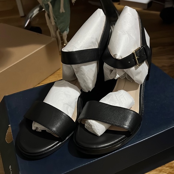 NWB Cole Haan Anette Sandal size 9 - Picture 1 of 3